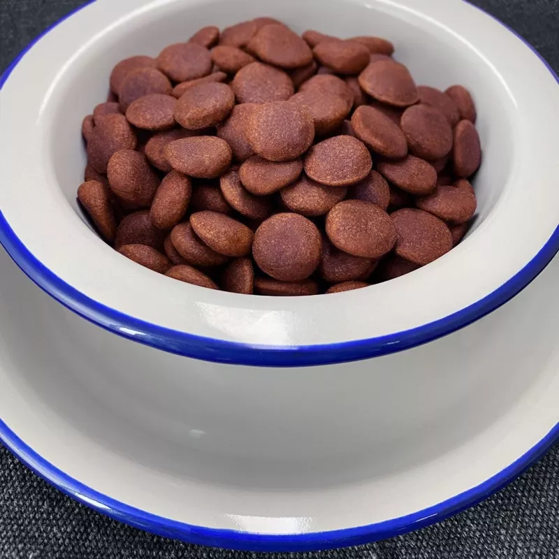 FOLK raças médias e grandes tradicional panela masúria de caça com beterraba e arandos - comida seca para cães - 12 kg