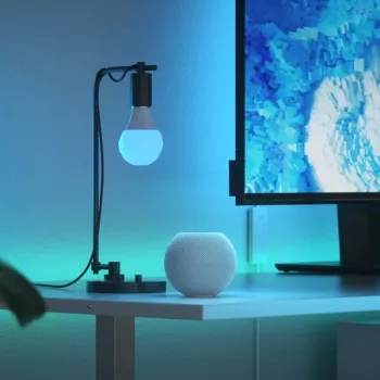 Lâmpada inteligente Nanoleaf Essentials A60 900 lm 2700–6500 K E27 9 W RGBCW