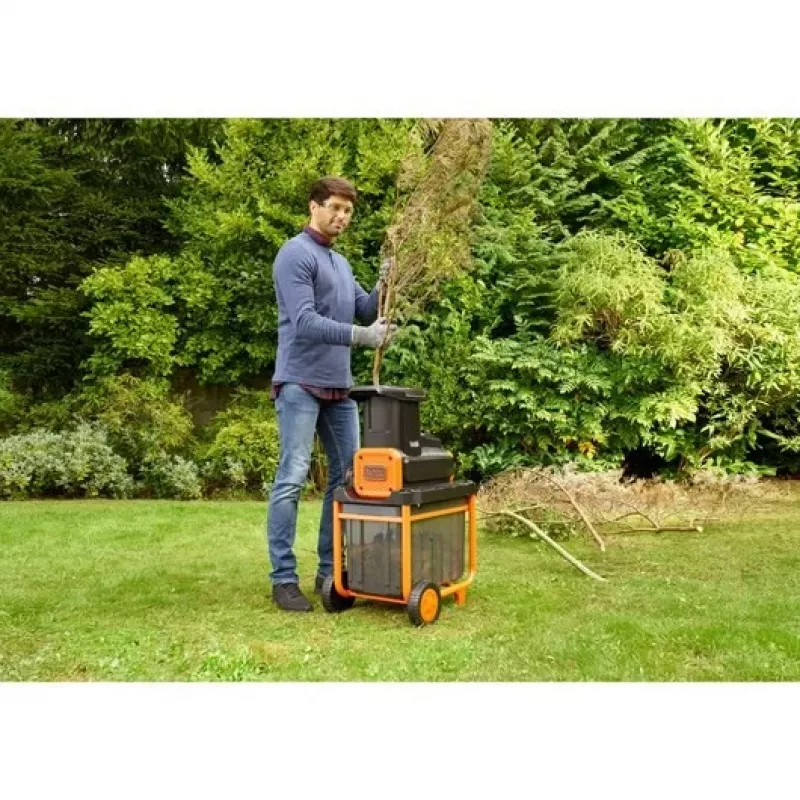 Black & Decker BEGAS5800-QS triturador de jardim 2800 W 45 L