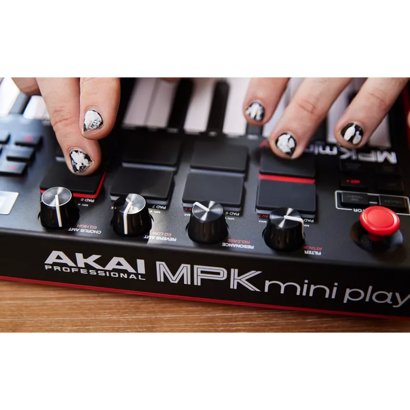 Akai MPK Mini Play MK3 teclado controlador MIDI com controlador de pads, USB, preto/vermelho