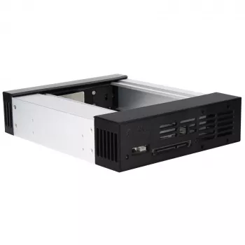 SilverStone FS301 - 13,3 cm (5,25 polegadas) - Suporte para unidade de armazenamento - 3.5 polegadas - SATA - Serial Attached SCSI (SAS) - SAS - SATA - 3.5