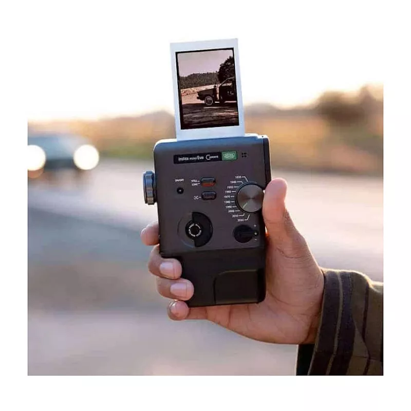 Câmara de impressão instantânea Fujifilm Instax mini evo Cinema – CMOS de 1/5
