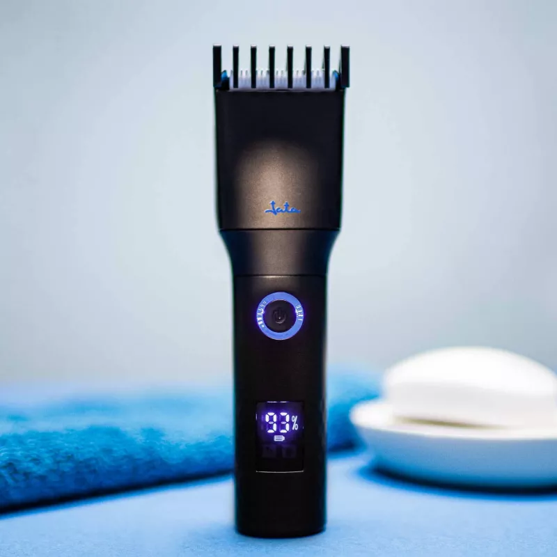Aparador de pelos JATA JBCP3700 preto indicador LED 100 min de autonomia