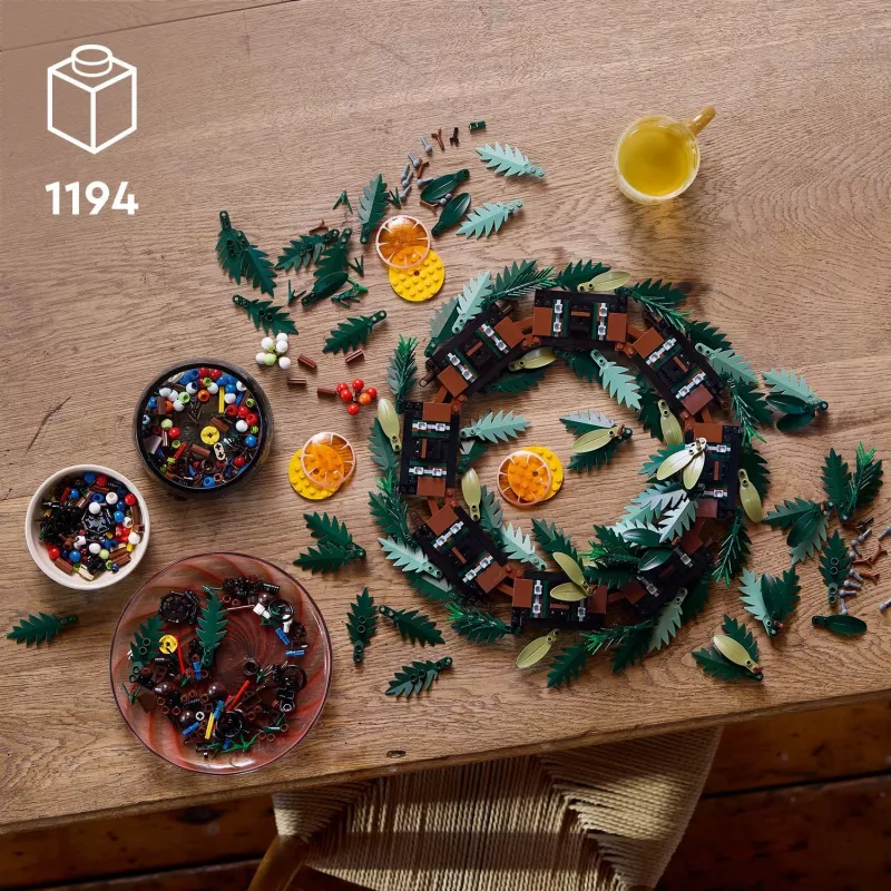 LEGO 10340 Icons Coroa de Natal brinquedo de construção