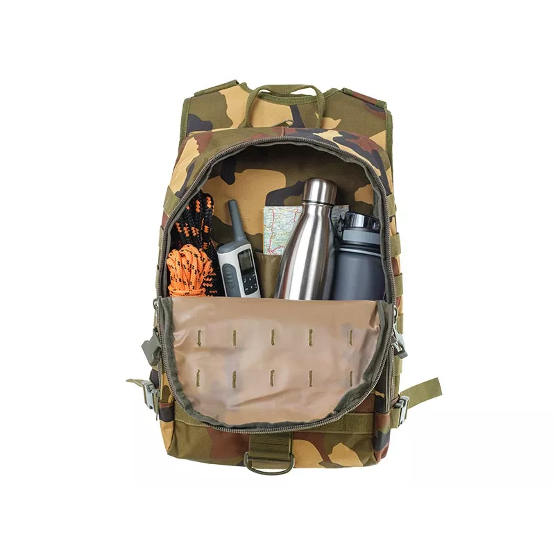 Mochila Tracer 47578 Delta 15,6 camuflado