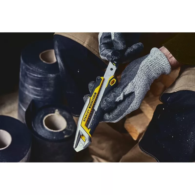 X-ato Stanley FMHT10592-0 preto aço inoxidável amarelo 18 mm de largura 165 mm de comprimento