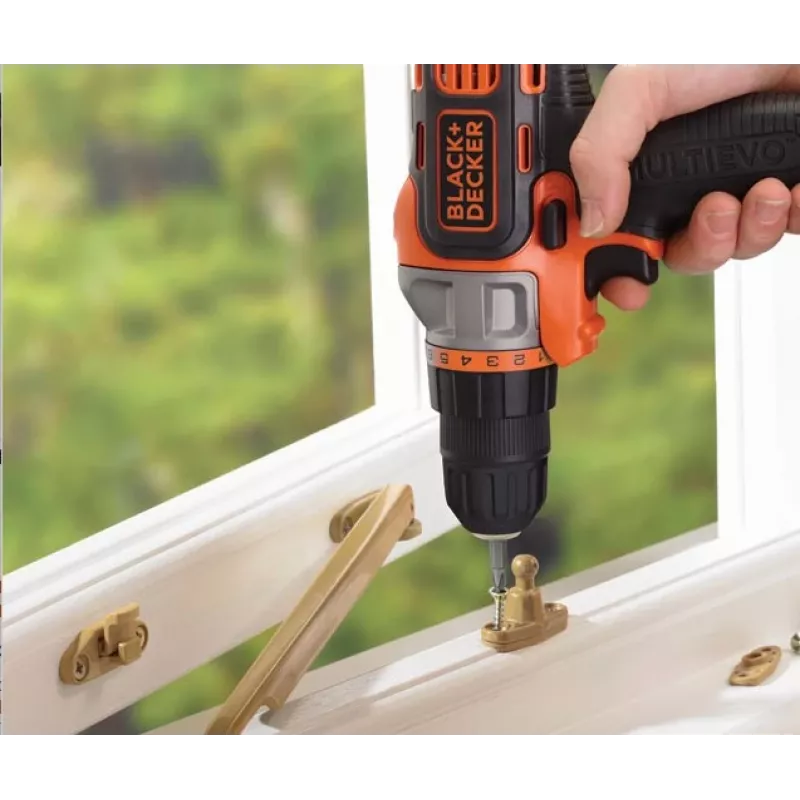 Black & Decker MT218KB Máquina de furar 800 rpm preto, laranja 1,46 kg