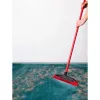 Vassoura VILEDA Pet Pro ALWAYS CLEAN com cabo vermelho ergonómico, construção leve