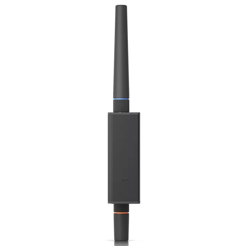 Router de rede móvel Ubiquiti UMR-Ultra — 4G LTE, NanoSIM, Wi-Fi 2,4 GHz (802.11g), 2x RJ-45, 3 antenas SMA externas, 5–30 V DC