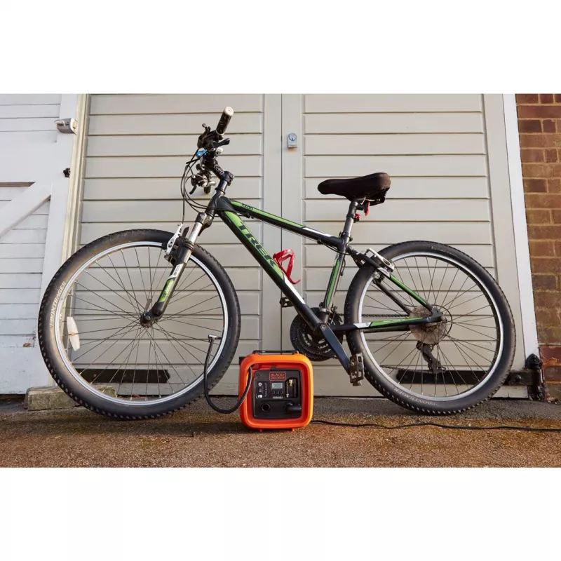 Black & Decker ASI400-XJ Compressor de ar 160 l/min
