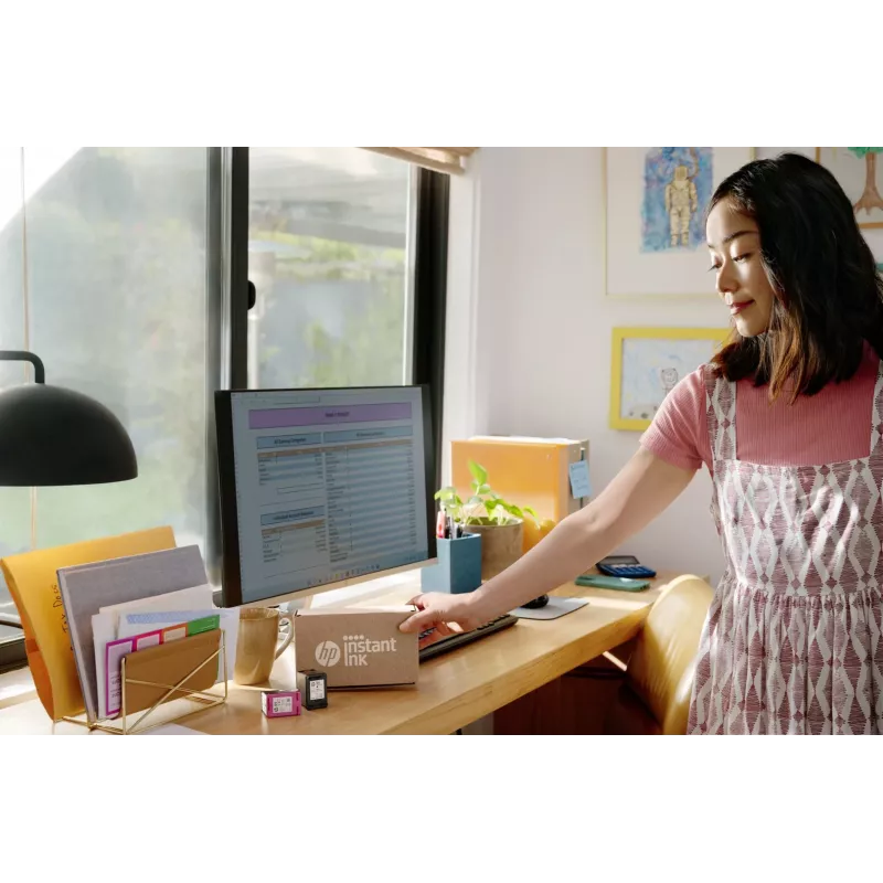 Impressora multifunções HP Smart Tank 670 — Thermal Inkjet, cor, A4, Wi‑Fi/Bluetooth, duplex, 4800x1200 DPI