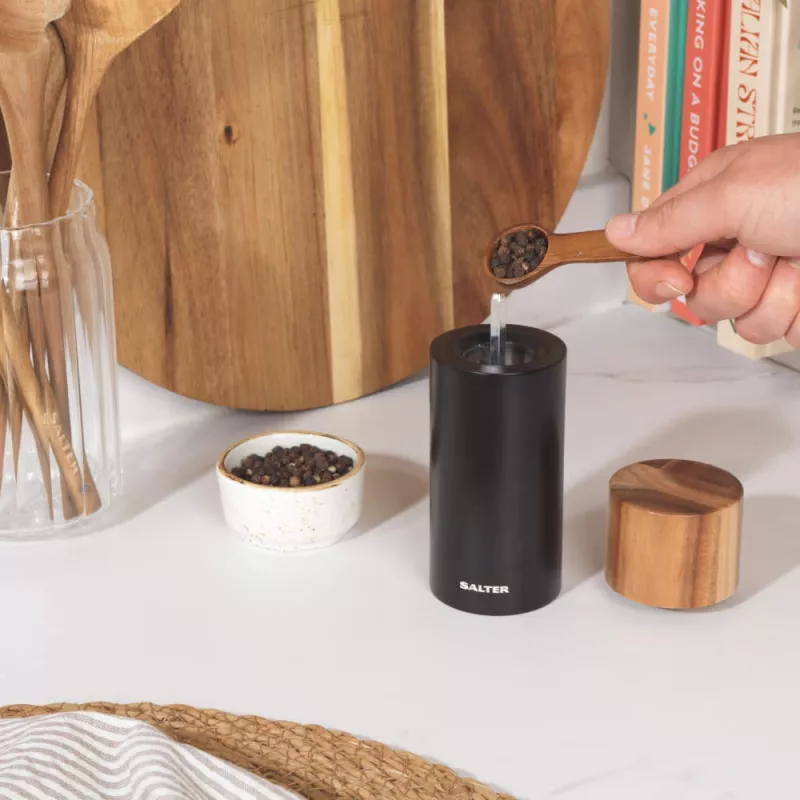 Saleiro e pimenteiro Salter BW12068EU7 preto com moagem ajustável