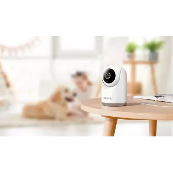 Câmara de vigilância IP Reolink E331 — turret para interiores, 2880×1616, objetiva de 4 mm, 87,5° horizontal, WLAN, montagem no teto/mesa