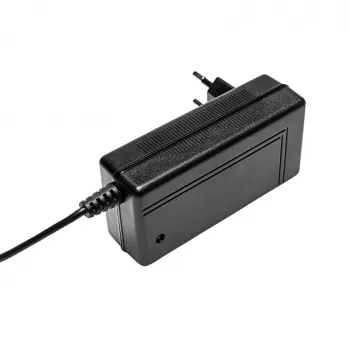 Carregador Akyga AK-PD-06 para aspirador Dyson V6 / V7 / V8, 26,1 V / 0,78 A, 20 W, 1,8 m