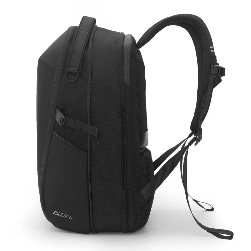 Mochila XDDESIGN Bizz preta — repelente à água, leve, modelo P705.931