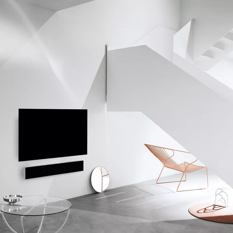 Barra de som Bang & Olufsen Beosound Stage Dolby Atmos preto prateado