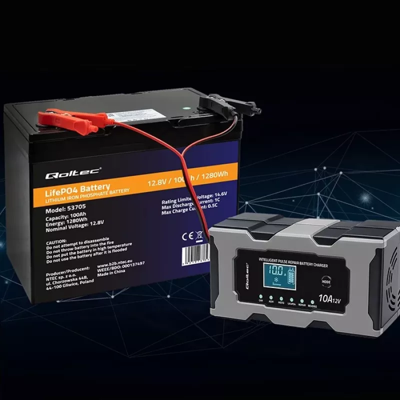 Carregador QOLTEC 52493 12V 10A com função de reparação para baterias AGM