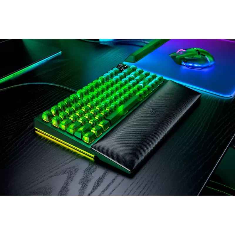Teclado gaming mecânico Razer BlackWidow V4 75% — com fios, layout US, Edição Phantom Green, interruptores mecânicos táteis Razer