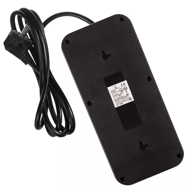 Extensão elétrica MACLEAN MCE389 B — 6 tomadas, 4×USB-A + 1×USB-C, 110–240V, 2,1A, 2500W, cabo de 1,5 m, preto