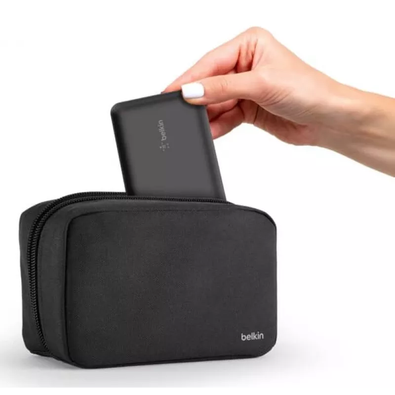Belkin BoostCharge - powerbank + fonte de alimentação AC - 10000 mAh - PD - 3 portas de saída (24 Pin USB-C, 2 x USB)