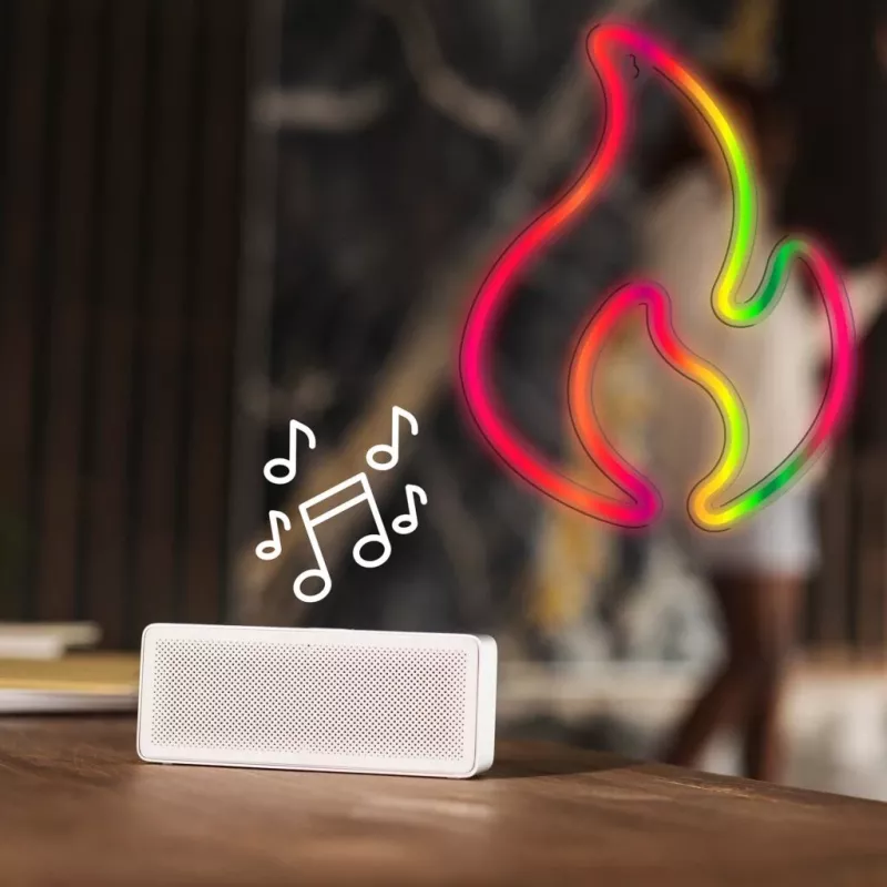 Luz néon decorativa MANTA SNL58RGB — fita LED com mudança de cor RGB, modelo SNL58RGB