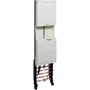 Hager ZH33X7. Cor do produto: branco. Largura: 250 mm, altura: 1050 mm (ZH33X7)