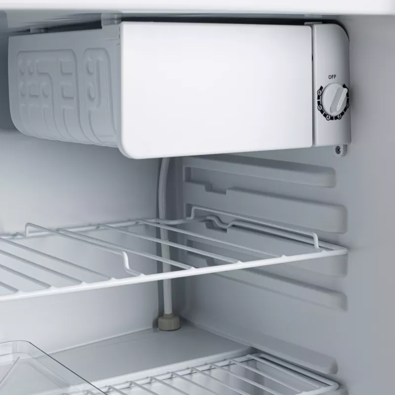 Adler frigorífico | AD 8097 | Classe de eficiência energética E | Independente | Frigorífico | Altura 63,2 cm | Capacidade líquida do compartimento de refrigeração 58 l | 39 dB | Preto