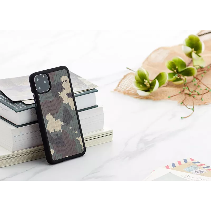 Capa para smartphone man and wood para iPhone 11 Pro Max — camuflagem preta