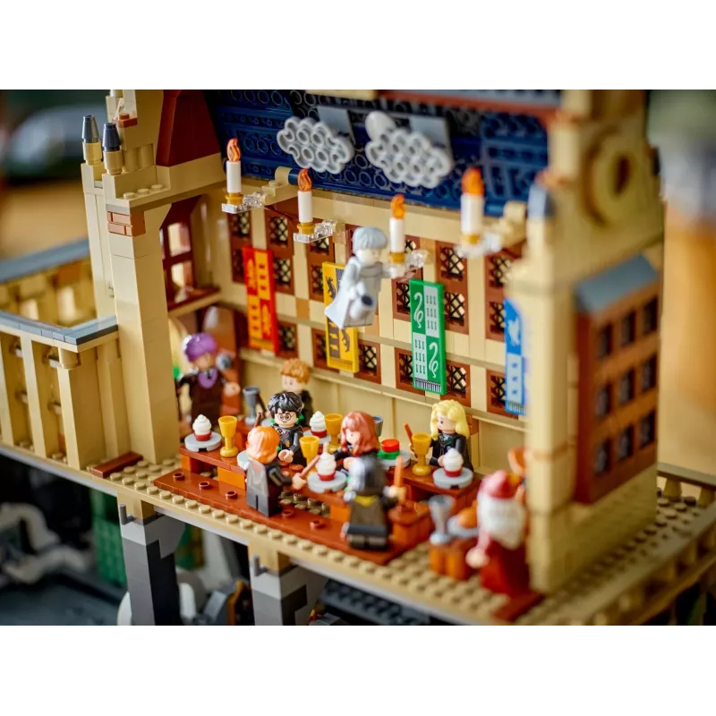 LEGO® Harry Potter™ Hogwarts™ Castle: The Great Hall 76435