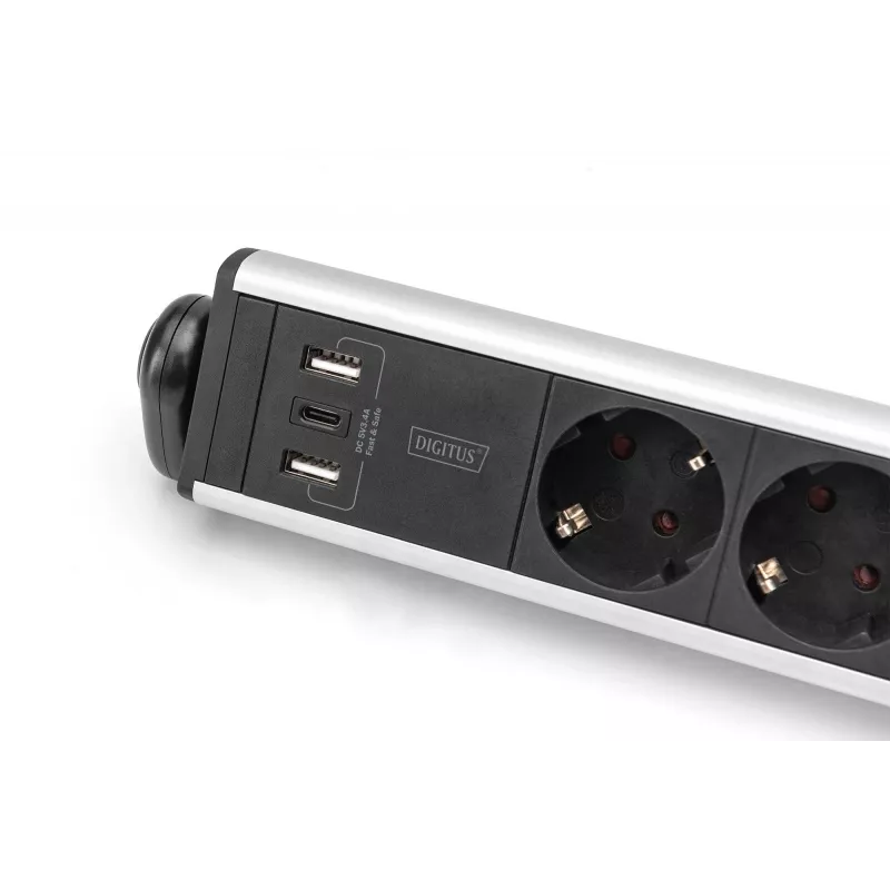 Digitus régua de tomadas de escritório 6 tomadas com 3 portas USB cabo de 1,5 m