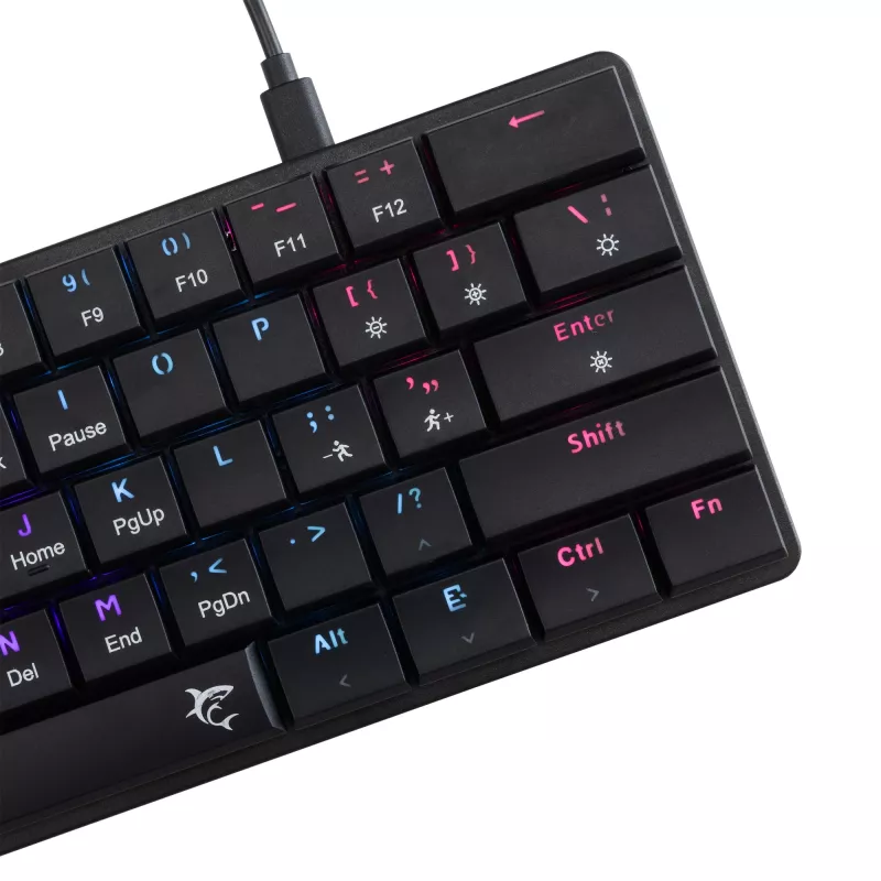 Teclado mecânico White Shark Nagamaki GK-006131 preto layout US switches castanhos