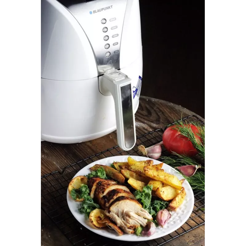 Blaupunkt AFD-601 fritadeira de ar quente, 4 l, 1500 W, 150–200 °C, temporizador de 1 h, visor, branca