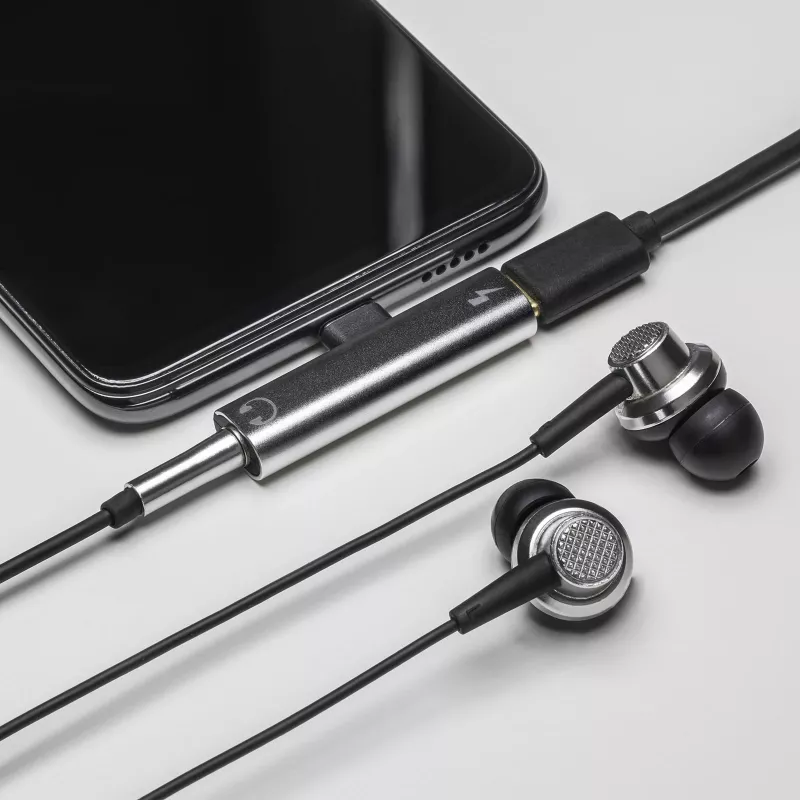AKYGA AK-AD-71 adaptador USB-C macho para USB-C fêmea + jack 3,5 mm, DAC