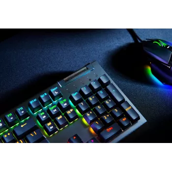 Teclado Razer BlackWidow V4 X para gaming USB QWERTY US inglês verde