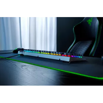 Teclado Razer BlackWidow V4 X para gaming USB QWERTY US inglês verde