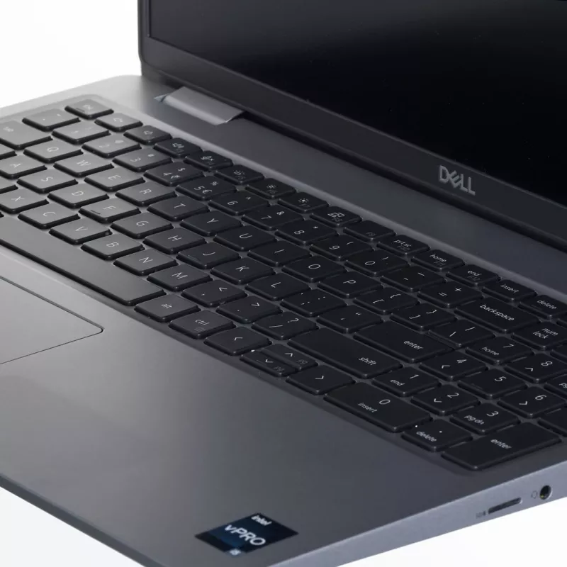 DELL LATITUDE 5530 i5-1235U 16GB 512GB SSD 15 FHD Win11pro USADO