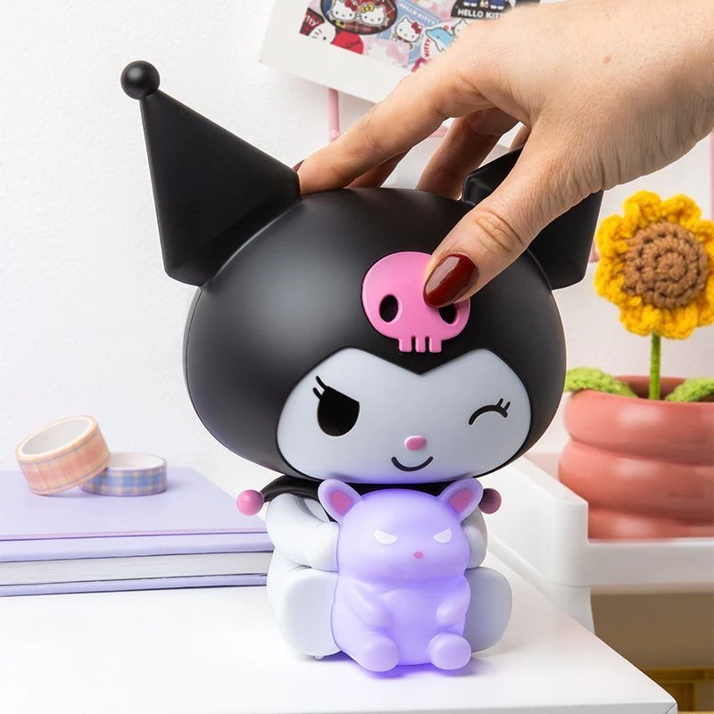 Luz noturna de mesa Paladone Hello Kitty Kuromi GloBuddies modelo PP14396KUR