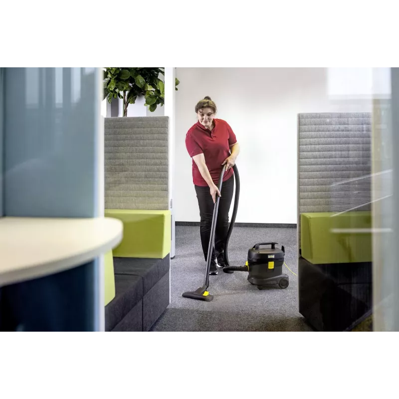 Aspirador | KARCHER | Potência de entrada 850 W | Capacidade de pó 11 L | Aspirador de tambor | Tipo de limpeza a seco | Recipiente de pó saco | Cor preto | 1.527-222.0
