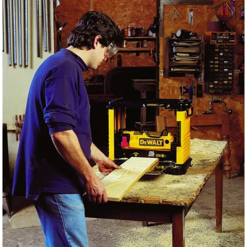 DeWALT DW733 desengrossadeira e desempenadeira 1800 W 10000 rpm