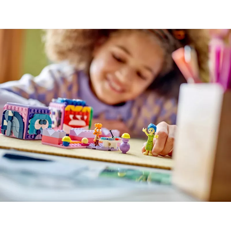 Brinquedo de construção LEGO Disney Pixar Divertida-Mente 2 conjunto de dados de emoções 43248