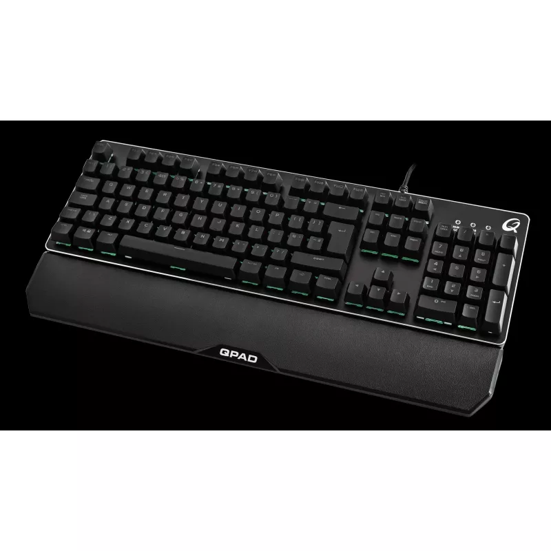 Qpad 9J.P7N81.K0G preto