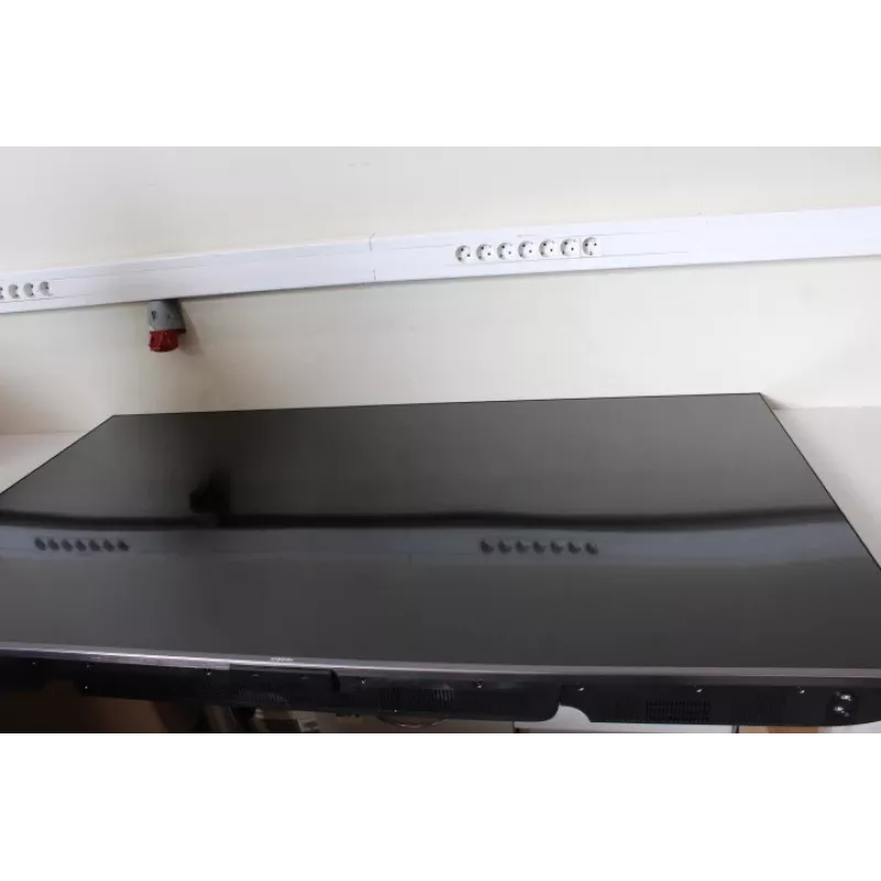 LIQUIDAÇÃO. Xiaomi QLED TV A Pro 2025 75'', | Xiaomi USADO, RISCO NO ECRÃ, SISTEMA OPERATIVO ATIVADO, FALTA: COMANDO, MANUAIS E EMBALAGEM INTERIOR