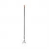 Cultivador Fiskars Solid preto cultivador de mão