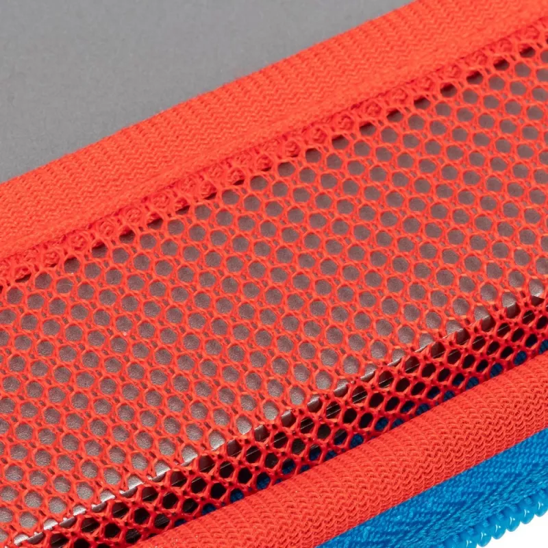 Capa antichoque RIVACASE 5221 para MacBook 13 azul