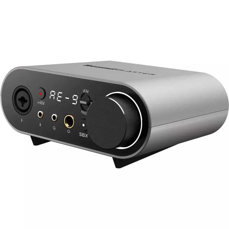 Placa de som Creative Labs SoundBlaster AE-9 — reprodução e gravação de 32 bits / 384 kHz