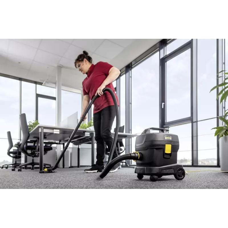 Aspirador | KARCHER | Potência de entrada 850 W | Capacidade de pó 11 L | Aspirador de tambor | Tipo de limpeza a seco | Recipiente de pó saco | Cor preto | 1.527-222.0