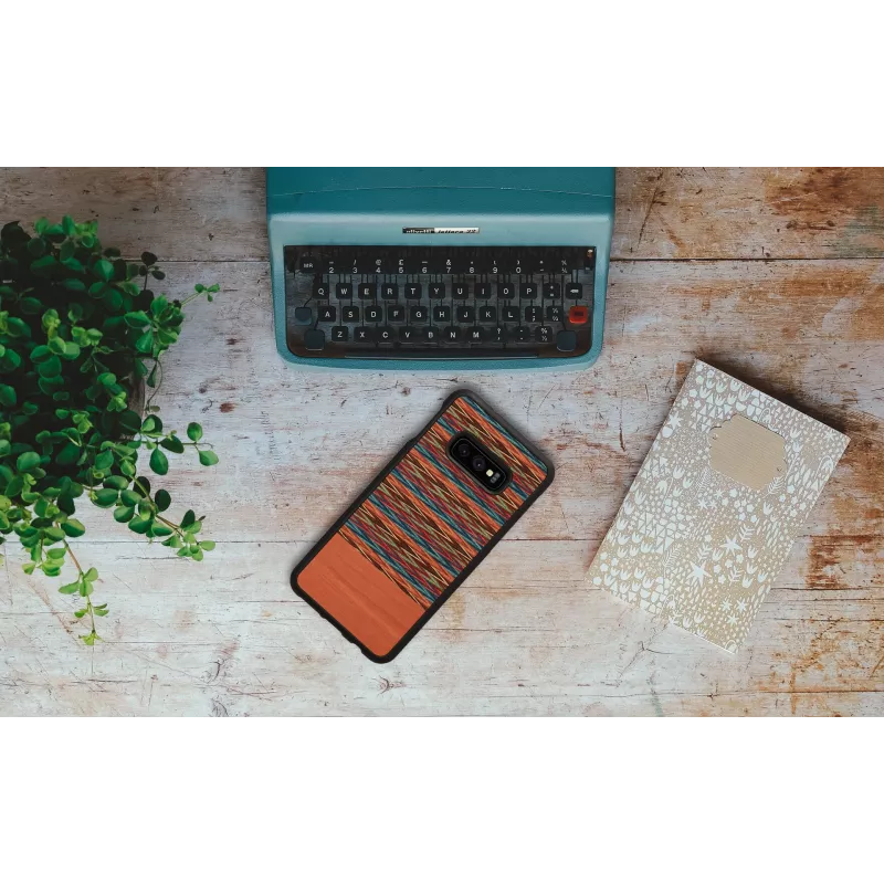 Capa para smartphone Man and Wood para Galaxy S10e — xadrez castanho com contorno preto