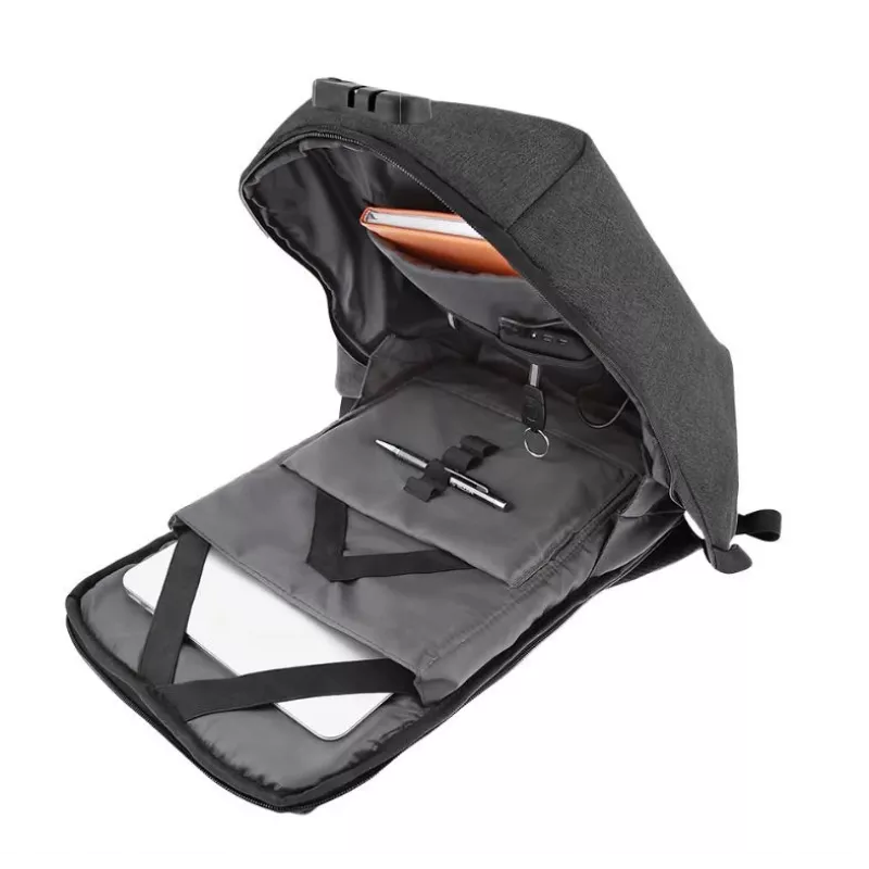 Mochila Tellur para portátil 15.6 Antitheft com porta USB, preto