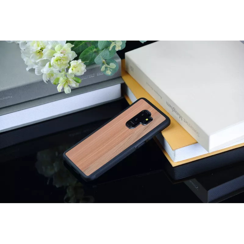 Capa para smartphone Man and Wood para Samsung Galaxy S9 Plus — Cappuccino preto