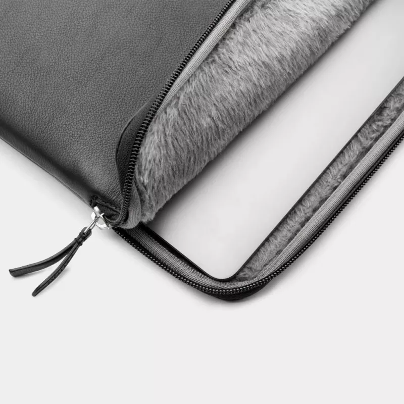 Mala de couro para MacBook Pro 16 - preta